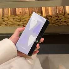 軽やかな高級感のある本革スマートフォンケース【折りたたみ式・衝撃吸収・華為向け】