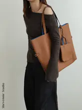 大容量トートバッグ【本革・バイカラー・ショッピング・肩掛け対応】