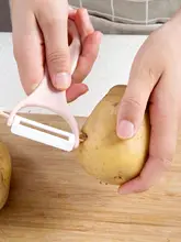 多機能セラミック皮むき器【フルーツ・野菜対応】