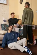 UZIS 秋冬用 メンズカジュアルスポーツパーカー【バスケットボール・ランニング・クラシックデザイン・ラウンドネック】