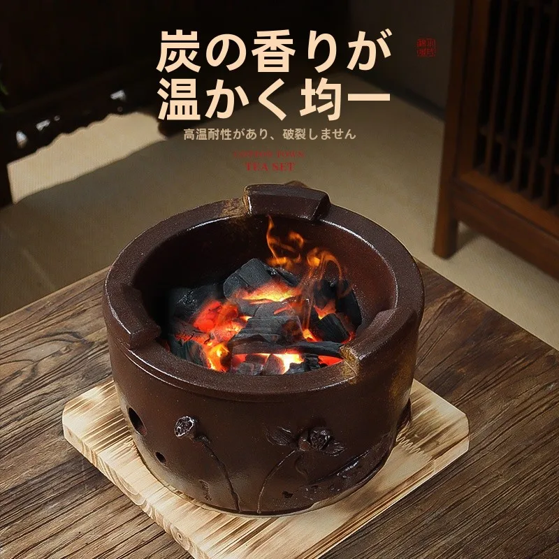 陶土製手作り土鍋：炭火用保温煮込み料理に最適な大容量ポットの実用性
