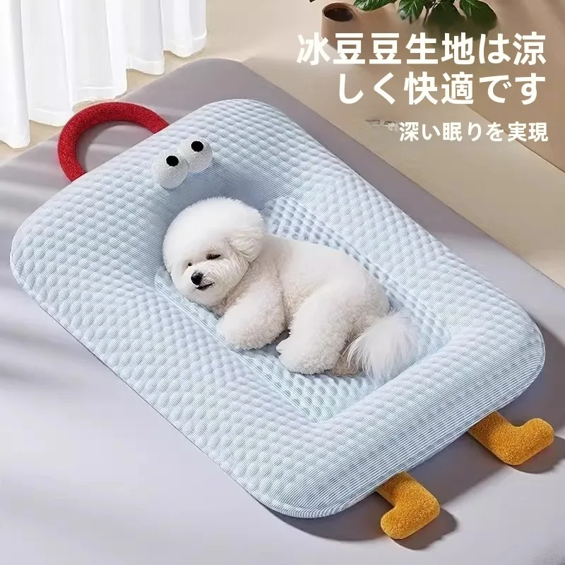 夏用小型犬用クールドッグベッド：通気性と洗濯可能が実用性を支える