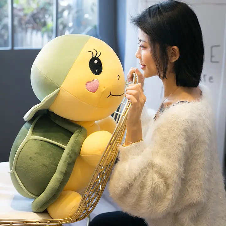 かわいい帽子付きカメの抱き枕【毛糸素材・子供用・誕生日プレゼントに最適】