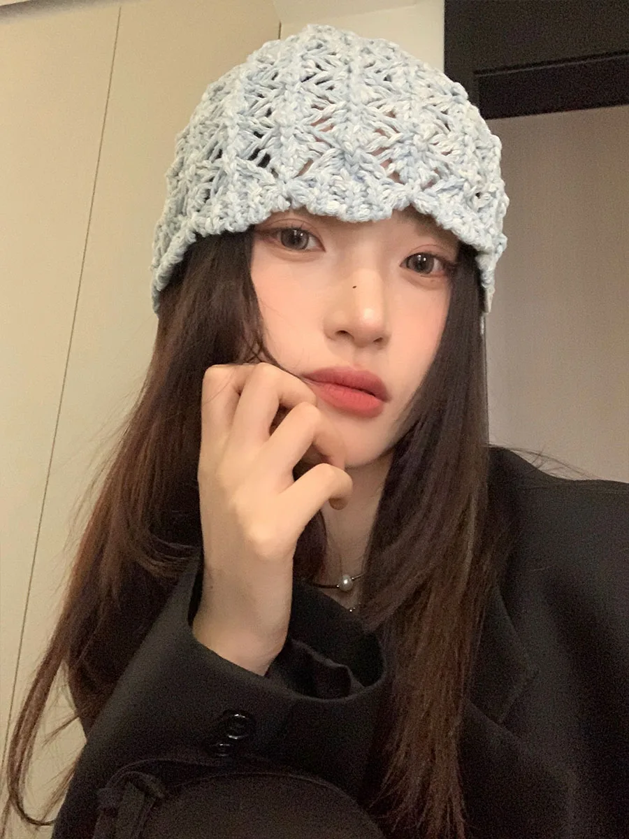 おしゃれな薄手のレース編み帽子：カラーブロック・ニット・ハンドメイドの使い方と特性