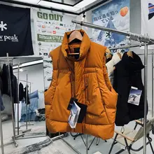 防水機能付きの丈夫なダウンベスト【男女兼用・アウトドア・厚手・高い保温性】