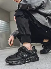 厚底耐磨の男性用ランニングシューズ【ブラック・カジュアル・軽量】