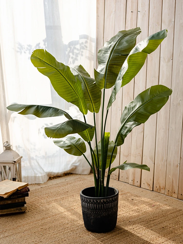 高級な人工バナナの葉グリーン植栽：リアルな造形で空間を演出