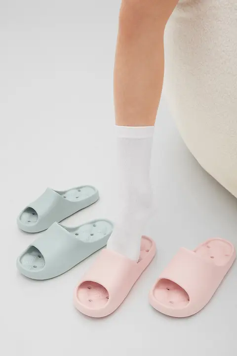 SANLI 夏用 EVA製 防滑マッサージスリッパ【男性用・女性用・浴室対応】