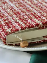 クリスマスゴールド織りレッド手作り布製ノートカバー【手帳用・贈り物】