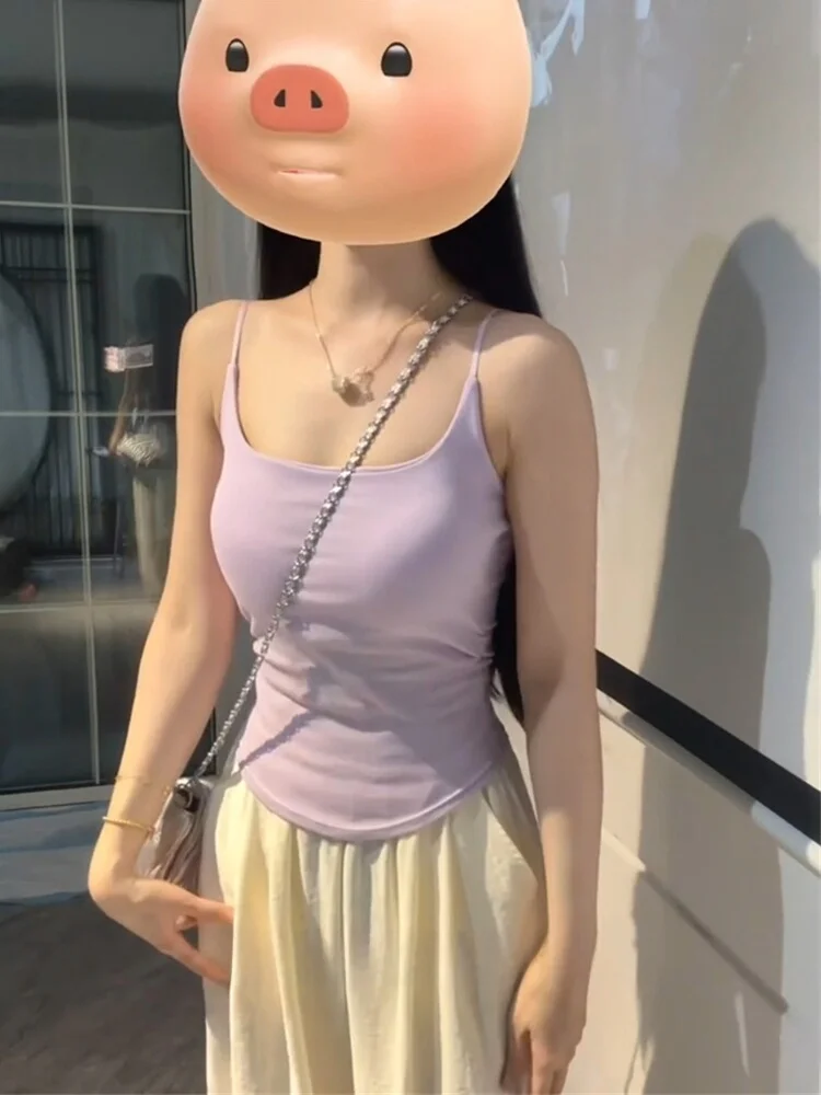 大人可愛い服 40代コーデの秘密はここ！香芋パープルフリルキャミソールの実際の魅力