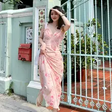 Reformation フラワーレースキャミソールワンピース【淡いピンク・Vネック・ウエストシェイプ・ノースリーブ】