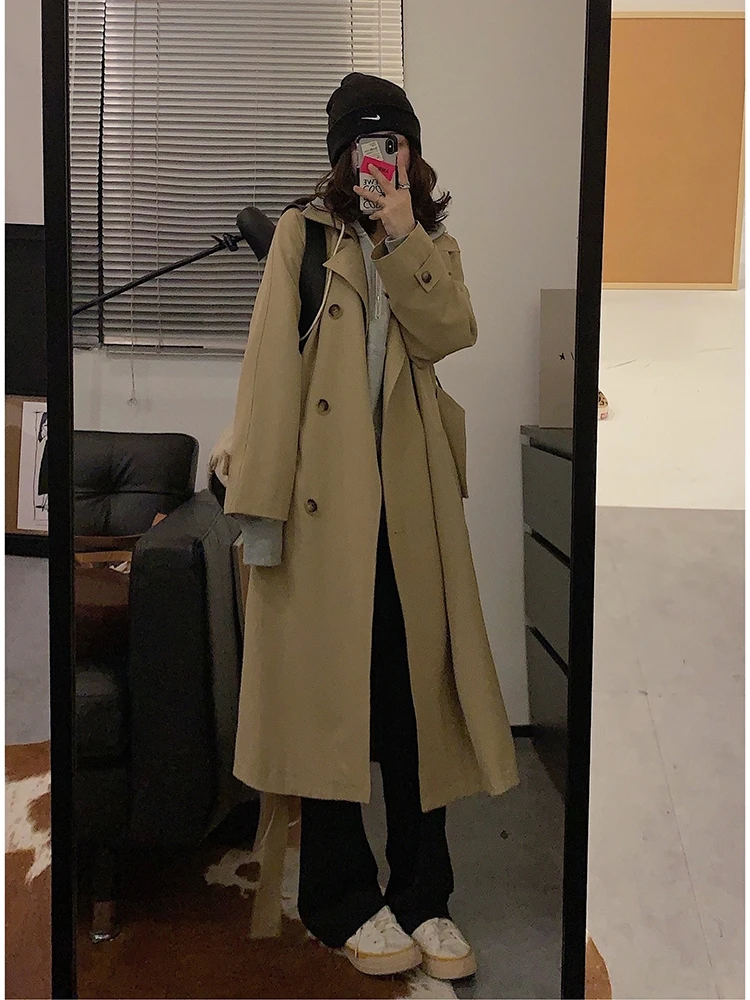 魅力的なカーディガン【中長丈・韓国風・カーキ・スタイリッシュ】のサイズ感とコーディネート法