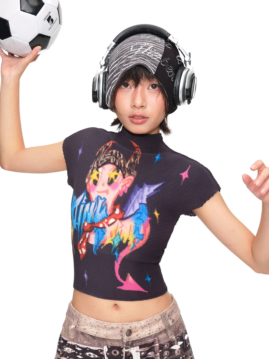 シワ加工Tシャツ：ポリエステル素材のしわ対策と通気性の実証