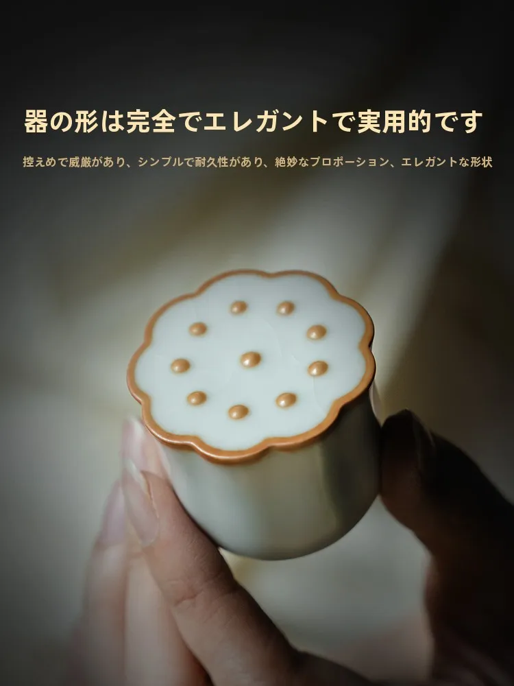 落とし蓋を選ぶときに迷うなら、この1つのデザインが答えになる？