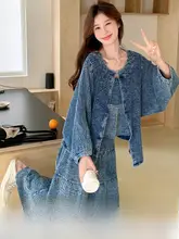 おしゃれなデニムカーディガン付きキャミソールとスカートの女性用コーディネート（セットアップ対応 ）