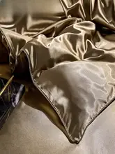 高級感あふれるシルク製四点セット【滑らかな肌触り・冷感・洗える真絲素材】（セットアップ対応）