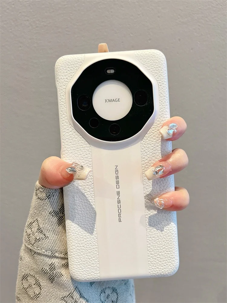 スマホケースにカード入れ付きがおすすめ？高級感と実用性のバランスを取るベストな選択は？