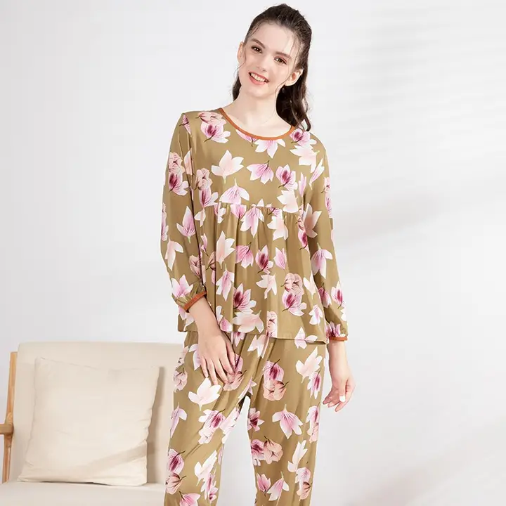 春秋用レディース長袖モダールコットンパジャマ【極上の柔らかさ・ゆったりフィット・ラウンドネック】（セットアップ対応）