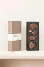 黒胡桃木製のバランスストーンアート【ナチュラル風・癒し系・抽象デザイン】