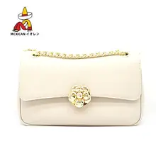 牛革製 高品質なショルダーバッグ【カジュアル・ミニマリスト・斜め掛け】