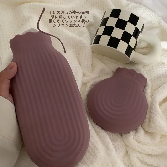 小さい部屋でも温かく過ごせる？シリコン製エコ湯たんぽの選び方と実際の使い心地