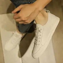 秋用 通気性抜群のスニーカー【カジュアル・ホワイト・ワンストラップデザイン】