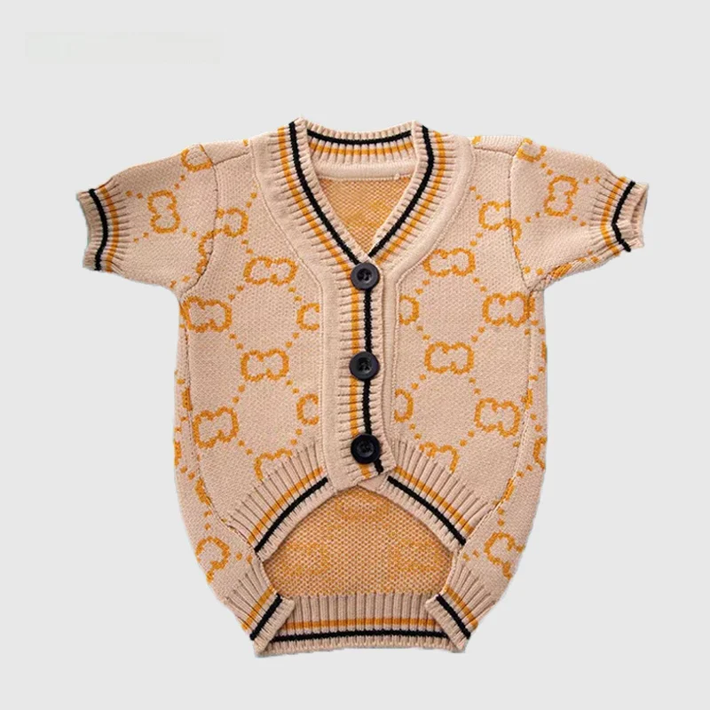 犬のお散歩グッズをコスパ良く揃える方法｜通気性と防水性を両立した選定ガイド