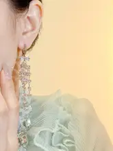 無耳孔用ピンク水晶ロングフリンジイヤリング【高級感あるデザイン・リゾートスタイル】