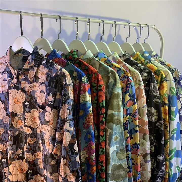 ヴィンテージ風オイルペイントフラワーシャツ【ユニセックス・ルーズフィット・長袖】