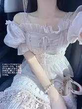 透け感のあるオフショルダーシャツ【ウエストリボン・春夏向け・軽やかなデザイン】