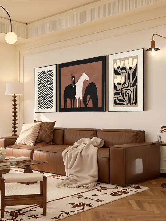 フレンチスタイルのヴィンテージ風リビング用装飾画【馬到成功・三連画】