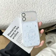 スマホケース iPhone 15 16 17 18 対応 かわいい 雨の日の象 癒やし 耐衝撃 「HEYYEH」