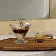 おしゃれなガラスアイスクリームカップ【底付き・デザート・ヨーグルト・プリン・ミルクシェイク・冷たい飲み物用】