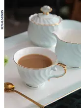 高級骨瓷製 英式アフタヌーンティーセット【コーヒーカップ・陶器・贈り物に最適】（セットアップ対応）