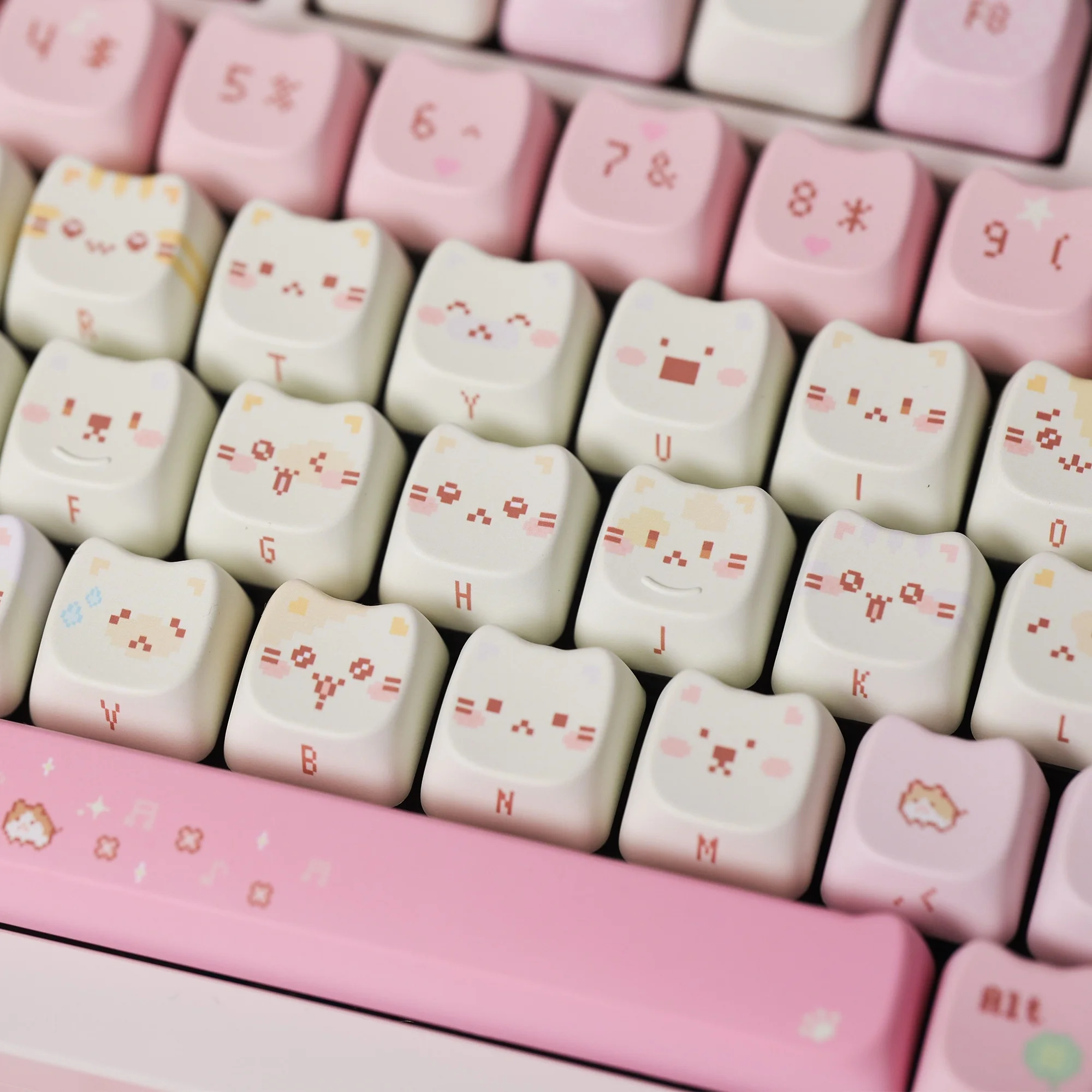 タッチパネル キーボード 像素喵喵：PBT鍵帽と人体工学設計の実用性解析