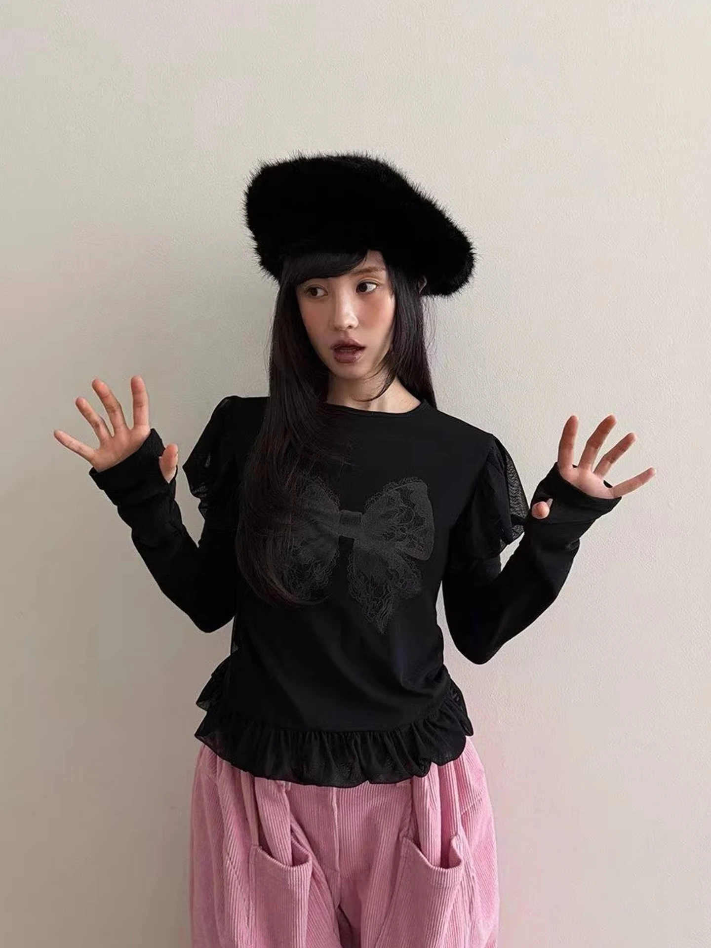 フリル付きメッシュデザインの長袖Tシャツ【リボンプリント・春用】（セットアップ対応）