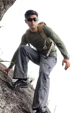 アウトドア用メリノウール速乾シャツ【保温・透湿・長袖・登山・スキー対応】
