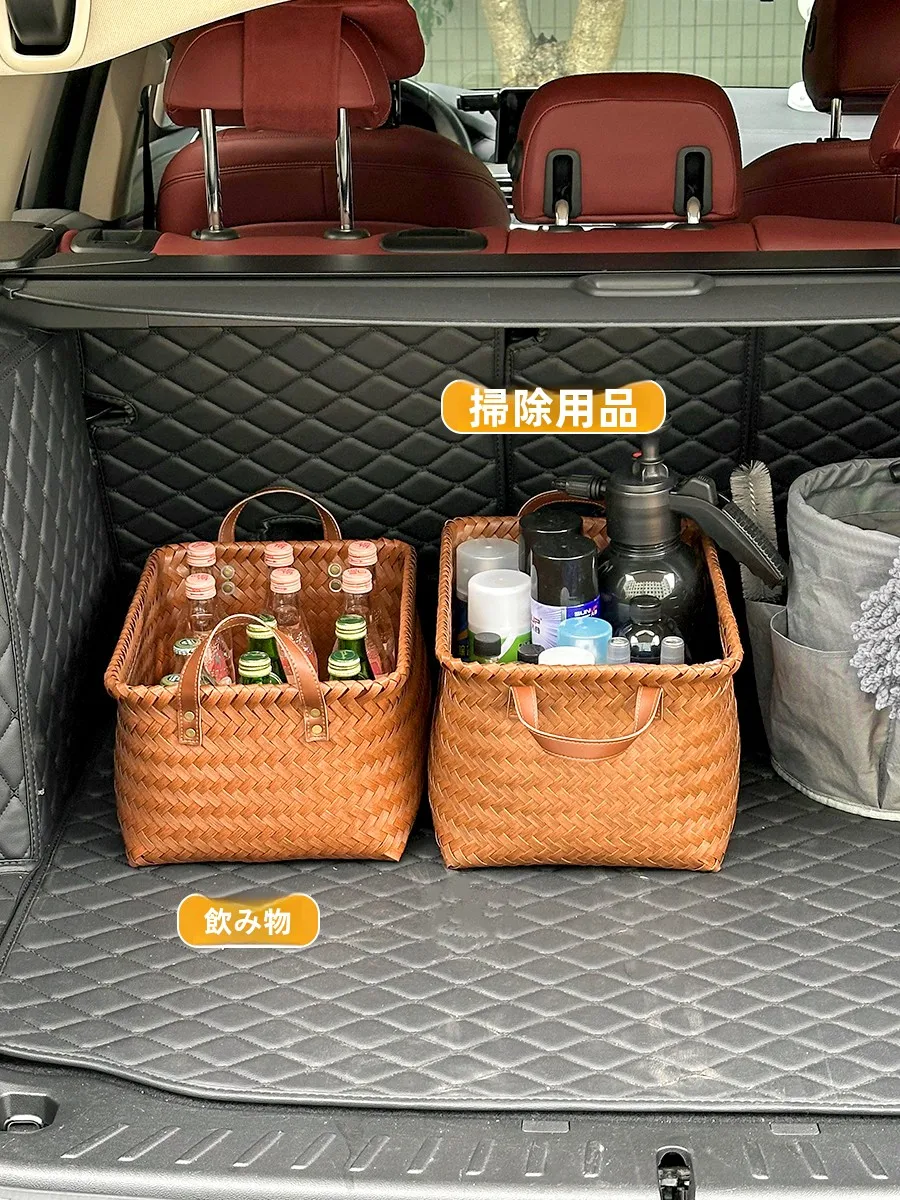 車の荷物入れにどんなアイテムがおすすめ？レトロな編み込みバスケットが意外に人気な理由