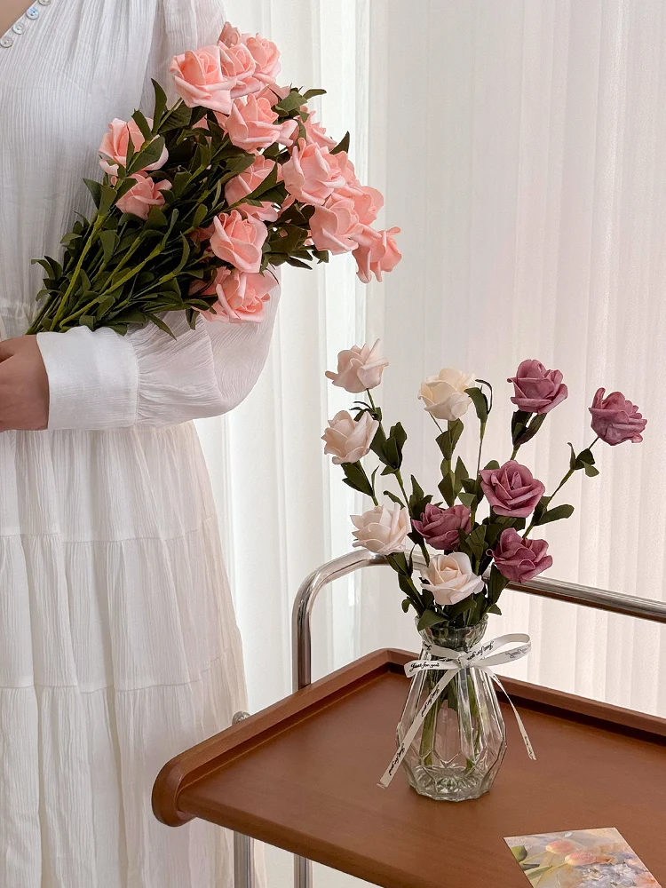 フル活用した節約生活でインテリアを彩る秘密の方法｜乾燥花ブーケの使い方徹底解説