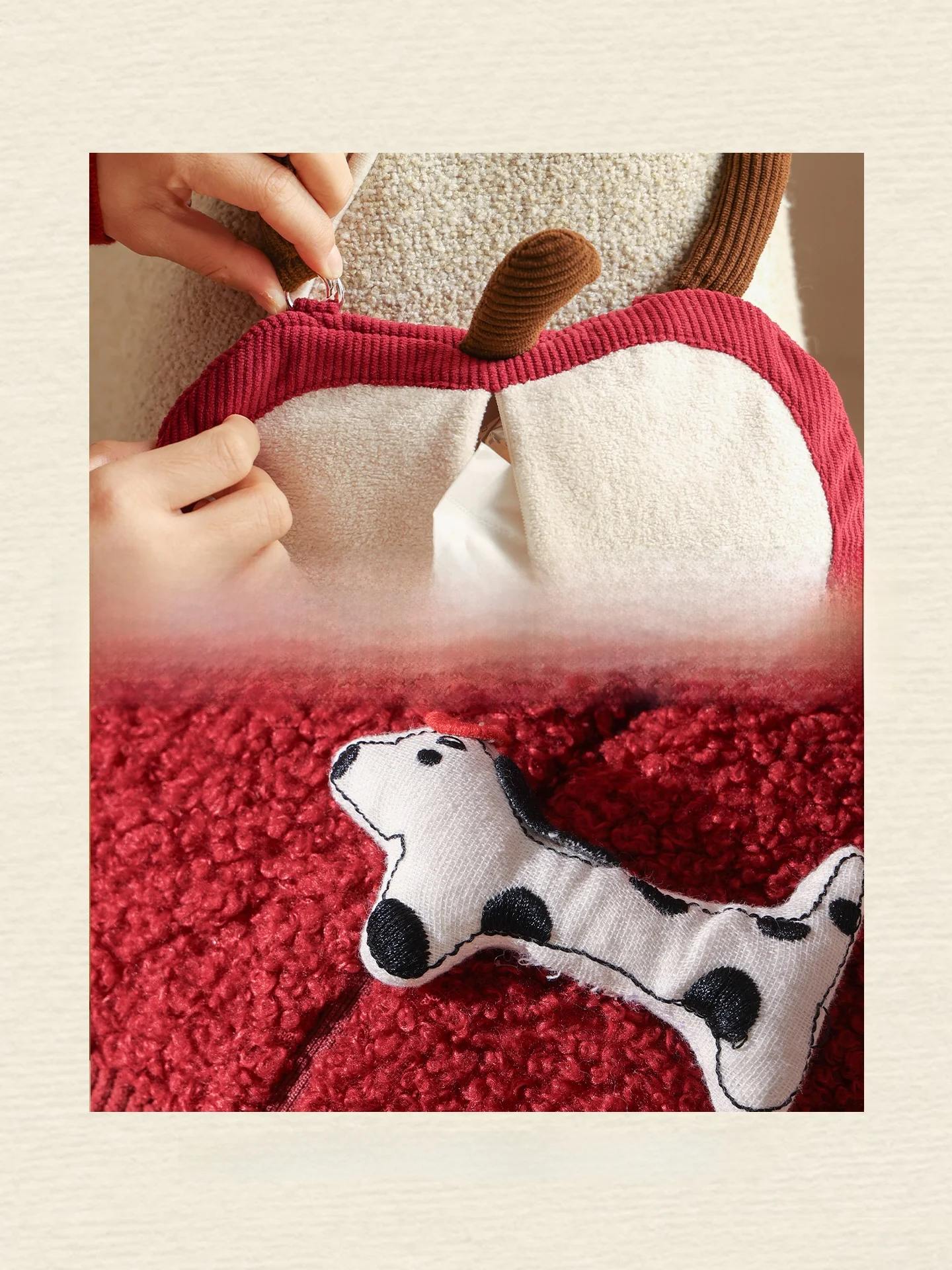 コンパクトティッシュケース：アップル型ベルベットポーチの実用性と使用シーン