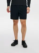 速乾アウトドアショートパンツ【軽量・通気性・フィット】