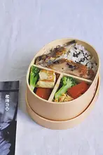 無塗装の原木製日本式弁当箱【シンプルデザイン・仕切り付き・布袋付き】