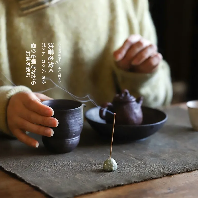 お香典返し 品物 どう選ぶ？天然海南産沈香線香が家庭と茶室で彩る日常の香りとは