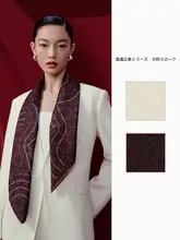 極上の柔らかさのサテンシルクスカーフ【リバーシブル・花柄・大判】