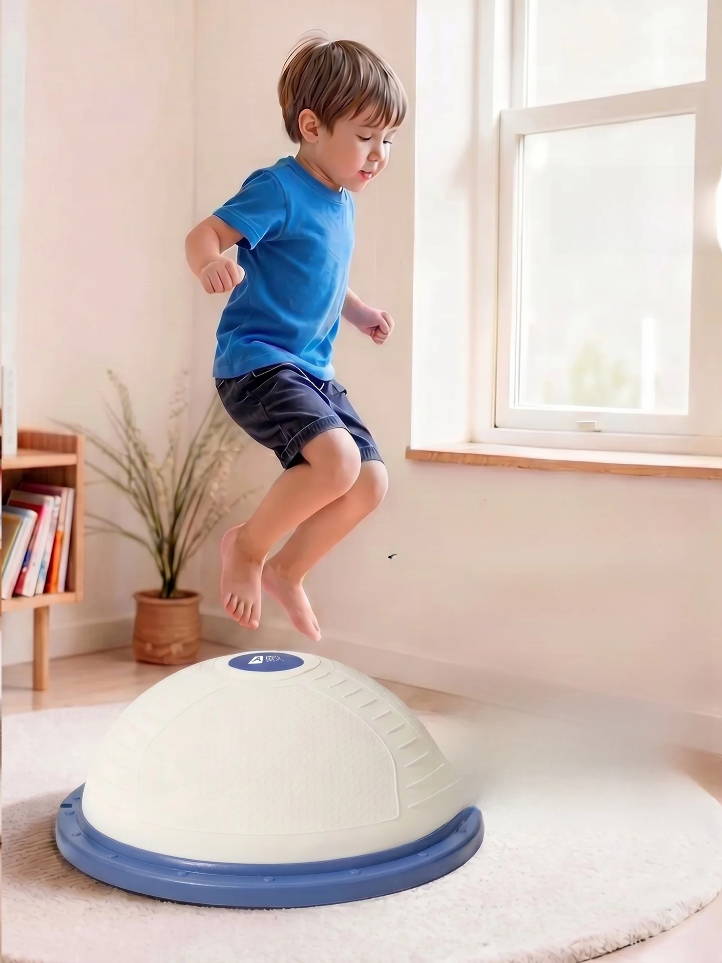 奥义半円形バランスボール：0歳児の感覚統合トレーニングに最適な家庭用バランスロープ付きボール