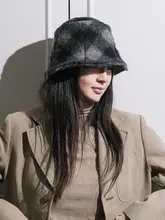 長いラビットヘアとモヘアのチェック柄帽子 ファッション好きに最適