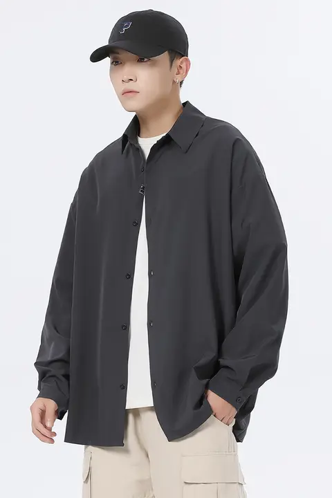 フィットの長袖シャツ【カジュアルスタイル・男性用・夏向け】