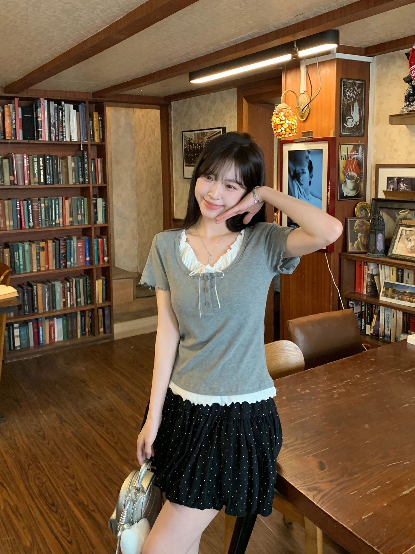 重ね着の季節にどうやってTシャツを選ぶべきか？夏のライブシーンで使えるアイテムとは？