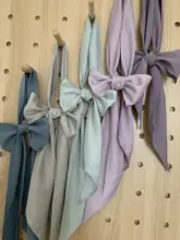 ストライプデザインの蝶結びセーラー服アクセサリー付きシャツ【手作りのネクタイ・リングバックル】