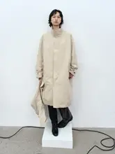 デザイン性のあるロングコート【フレアテール・脱着式フード・ゆったりシルエット】